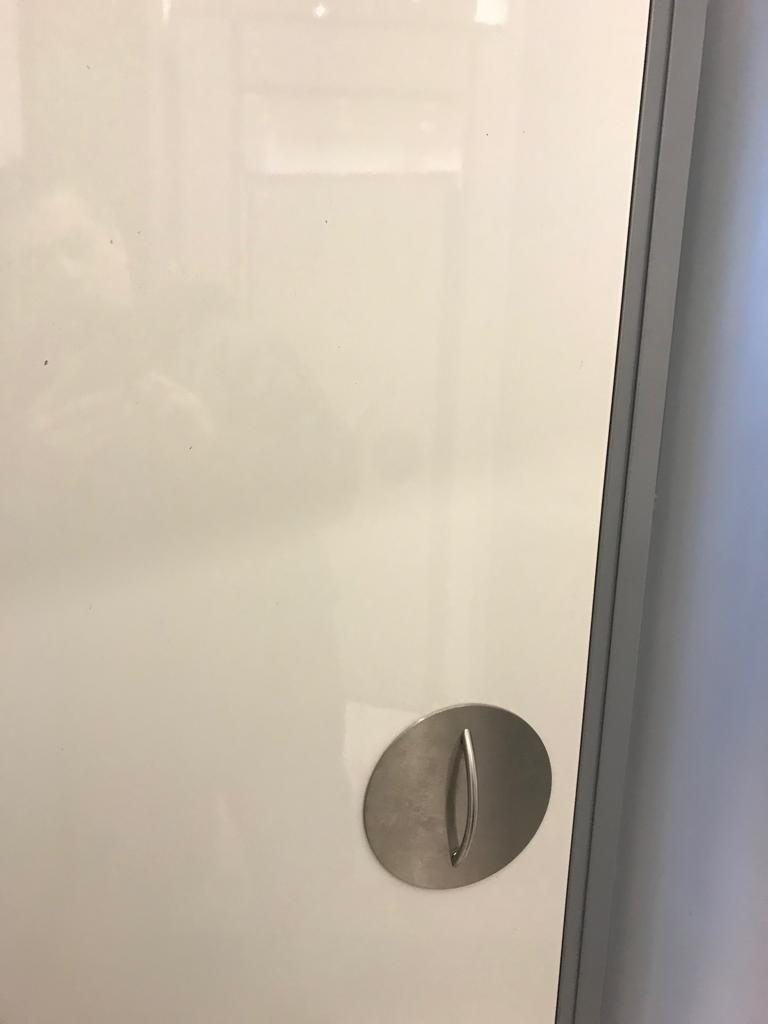 New Door Pull Handle Repaired